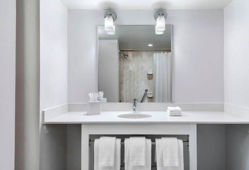 Quarto Estandar, Kingston Marriott