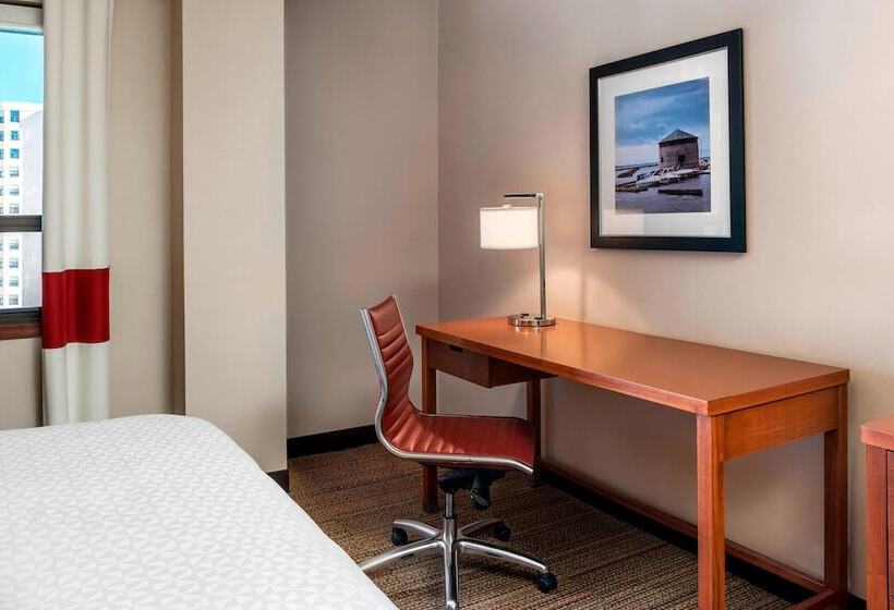 スタンダードルーム, Kingston Marriott