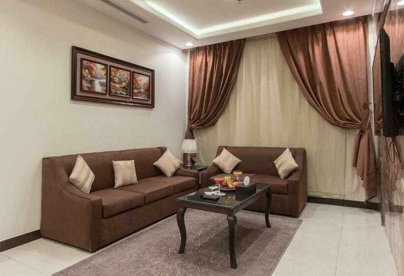 Люкс Повышенной Комфортности, Al Mokhtar Furnished Units