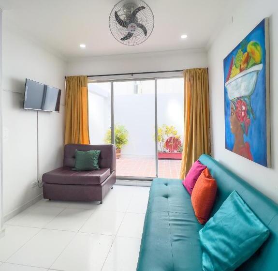 Apartamento 2 Dormitórios, Apartamentos Playa Rodadero