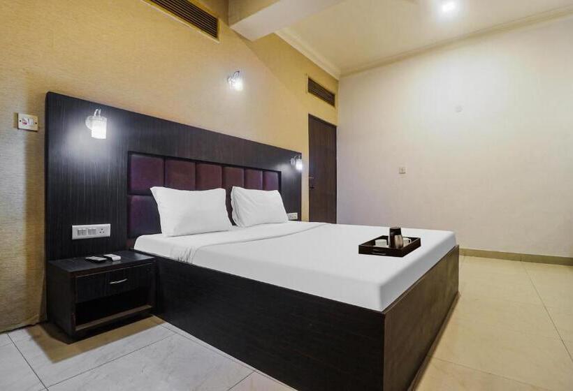 Номер Deluxe, Townhouse Taksonz