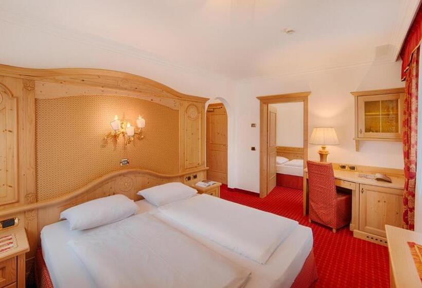 Трехместный Номер Стандарт с Балконом, B&b Garni Serena