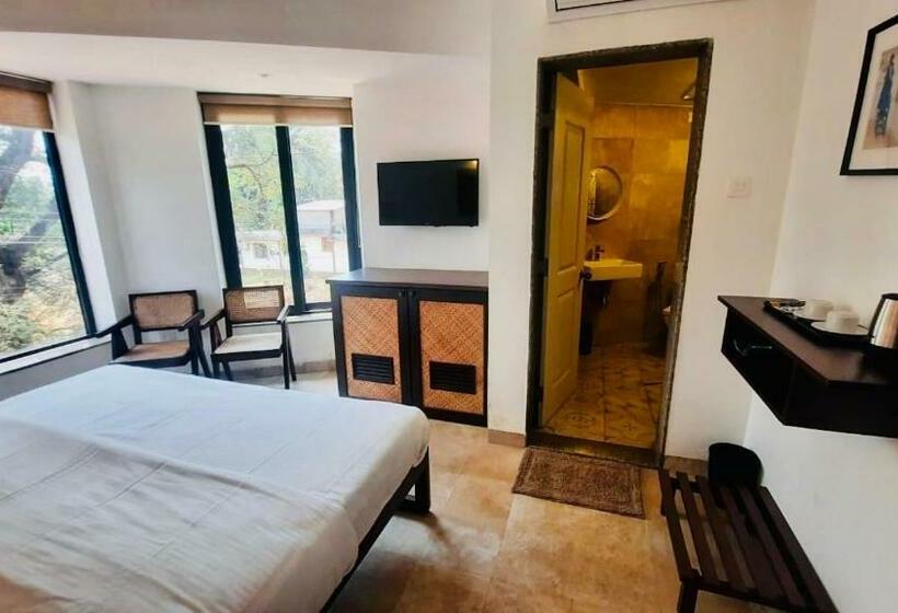 デラックスルーム, Half Hotel, Calangute