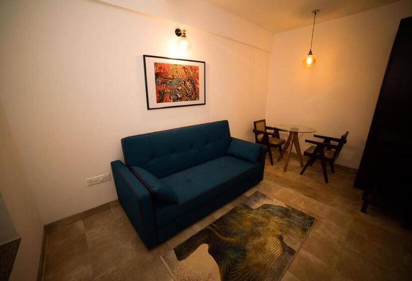 デラックスファミリールーム, Half Hotel, Calangute