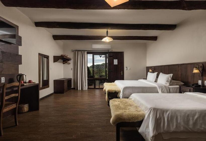 스탠다드 트리플 룸, Estribo Hotel Estancia