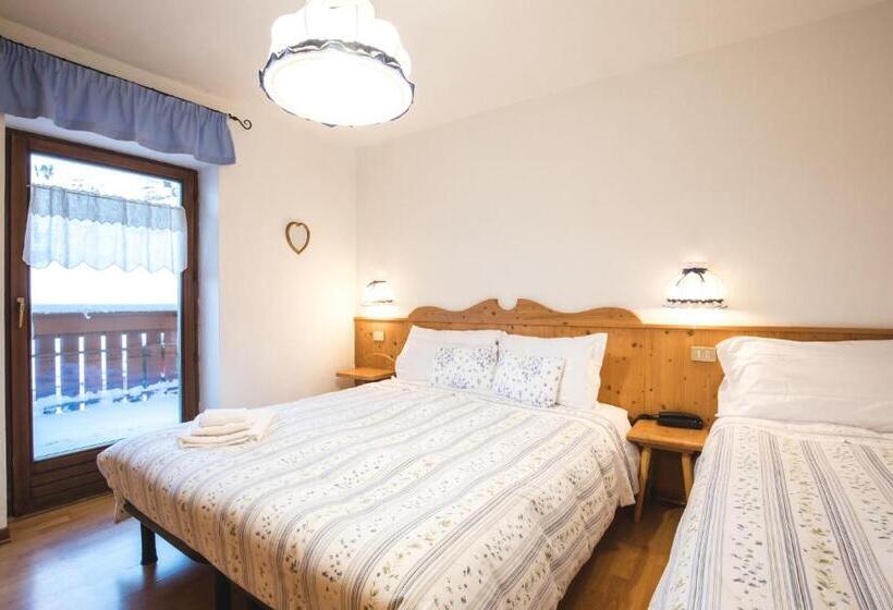 Номер Стандарт Трехместный, Albergo Vezzana