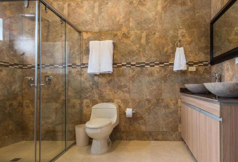 Апартаменты 1 Спальня с Террасой, Providence Breeze