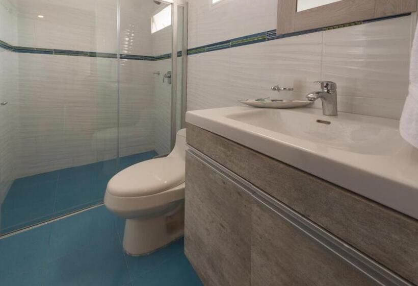 Апартаменты 1 Спальня с Террасой, Providence Breeze