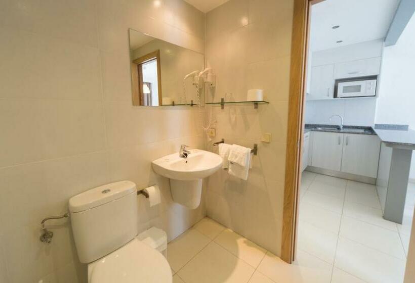 Апартаменты 1 Спальня, Apartamentos Embat