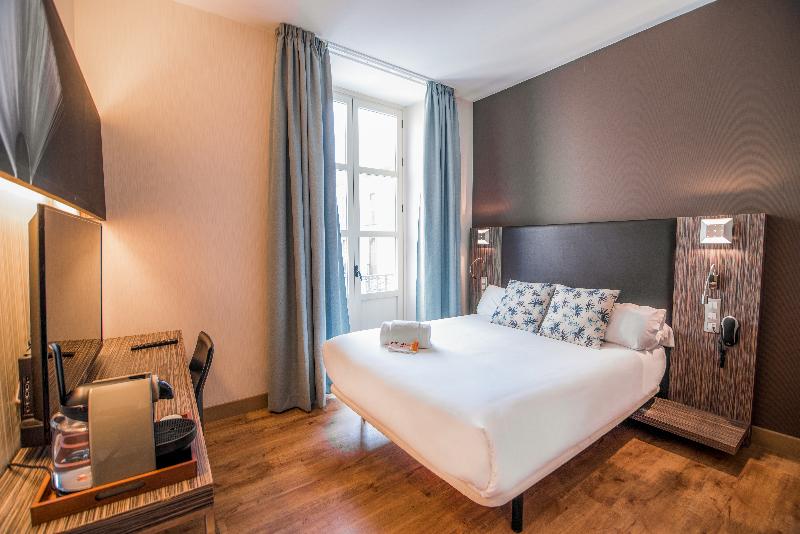 اتاق استاندارد, Petit Palace Santa Cruz