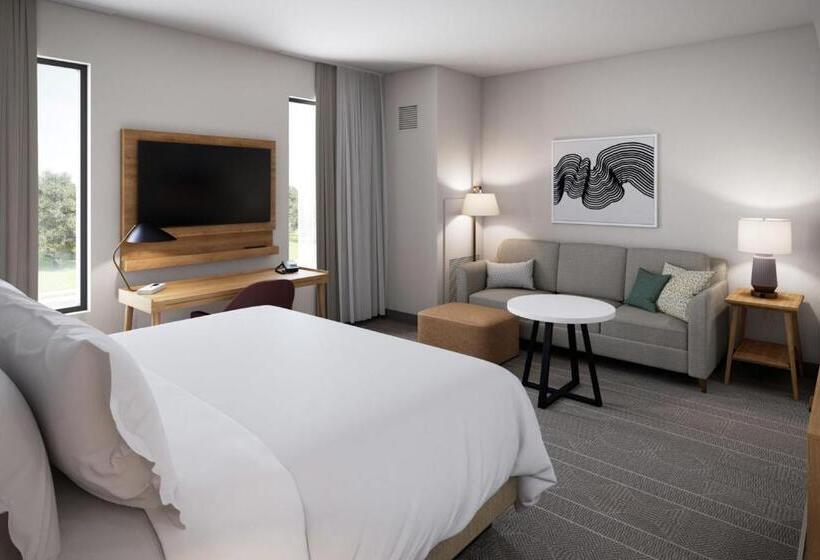 带大床的标准工作室, Staybridge Suites Nashville Se  Murfreesboro, An Ihg