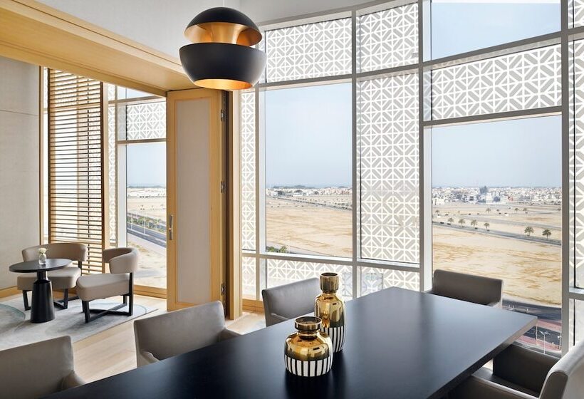 Люкс Клуб, Crowne Plaza   Jeddah Al Salam, An Ihg