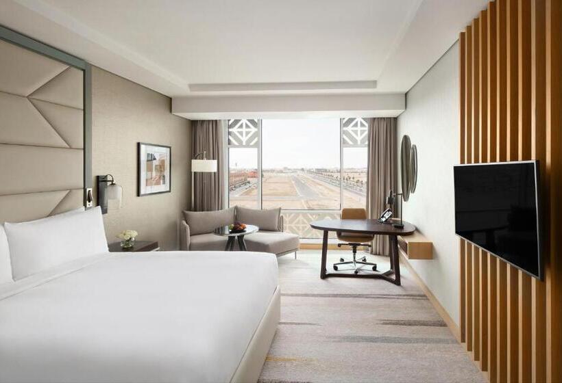 Номер Клуб Кровать Кинг, Crowne Plaza   Jeddah Al Salam, An Ihg
