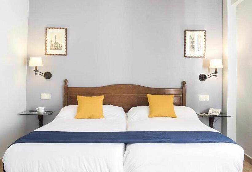 Chambre Triple Standard, Villa Soledad