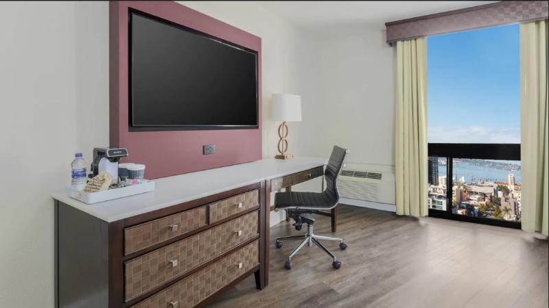 Quarto Estandar, Four Points By Sheraton San Diego Downtown Little Italy