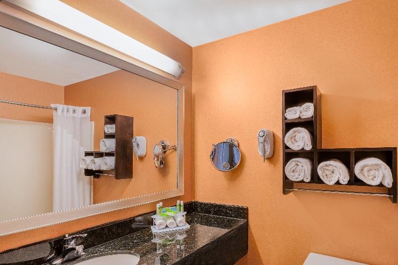 스위트 킹사이즈 침대, Holiday Inn Express Hotel & Suites San Jose Morgan Hill, An Ihg