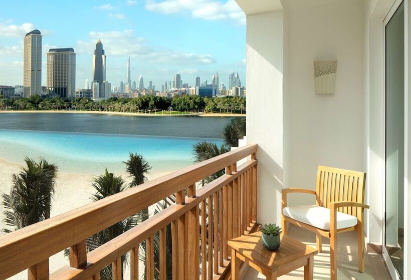 Номер Стандарт Вид на Озеро, Park Hyatt Dubai