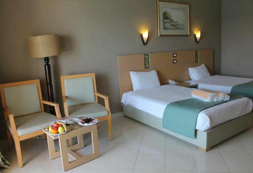 חדר סטנדרט נוף לגינה, Regina Resort And Aqua Park Hurghada