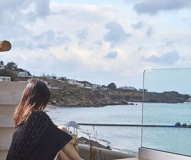 Deluxe Suite Sea View, Mykonos Kosmoplaz Beach Resort