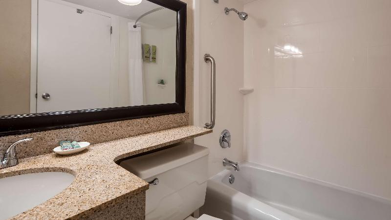 Люкс Кровать Кинг, Best Western Greenfield Inn