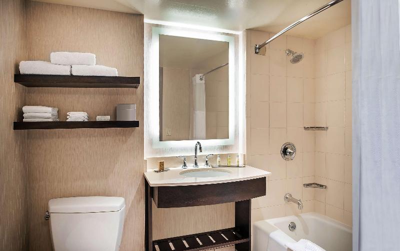 إستوديو قياسى سرير كينج, Doubletree By Hilton Hotel San Diego   Mission Valley