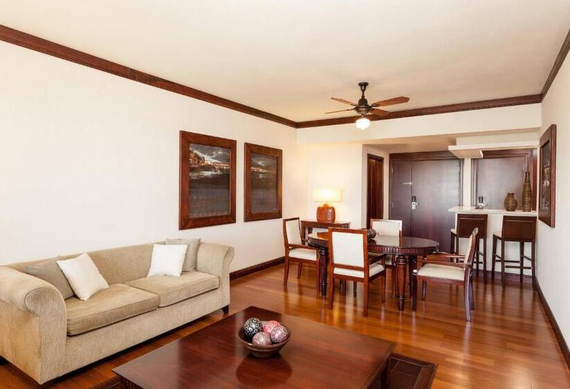스위트 킹사이즈 침대, Sheraton Colonia Golf & Spa Resort