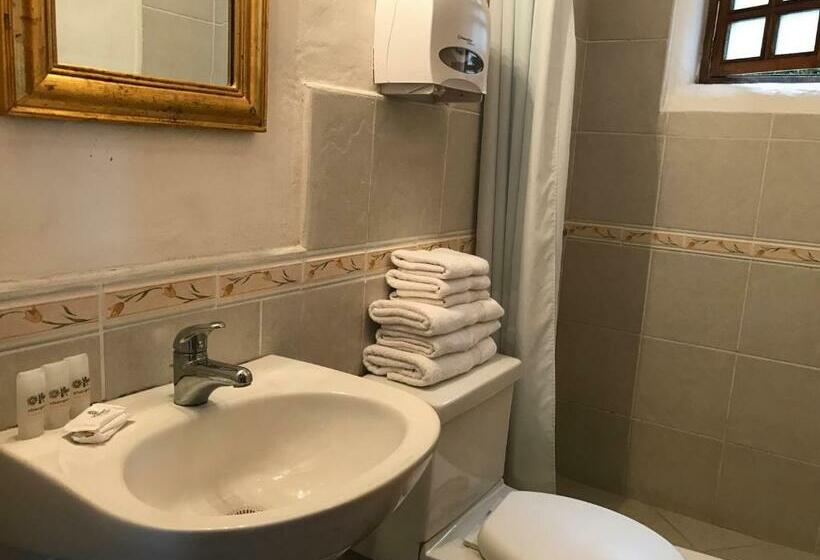 4인용 스탠다드 룸, Intiyaya   Residence