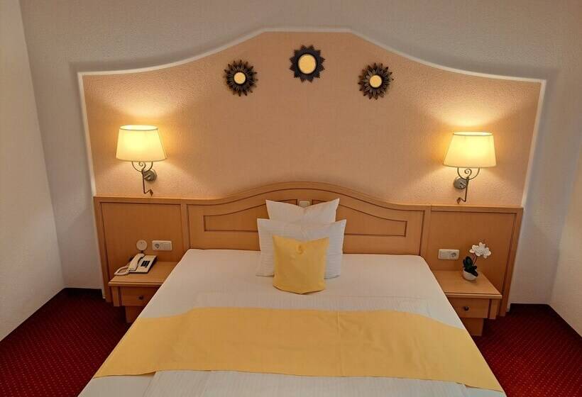 标准单人间, Schedlers Löwenhotel Garni