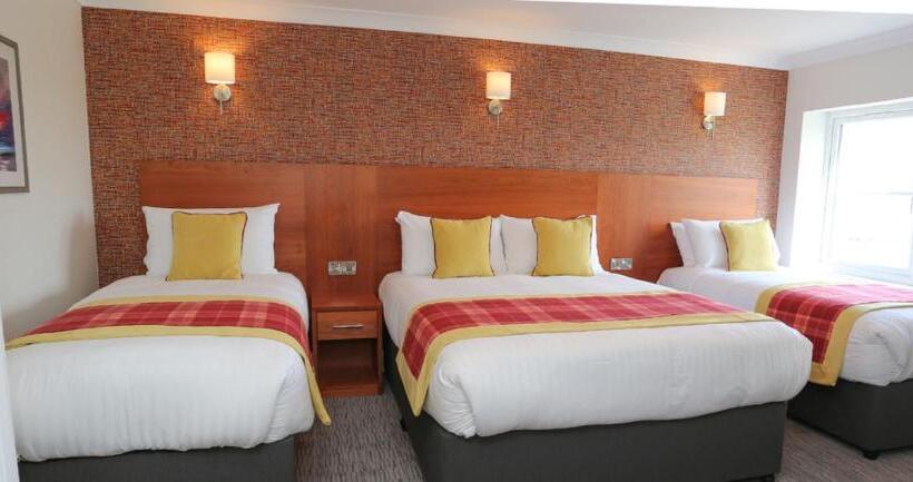 패밀리 룸, The Beaches Hotel And Spa