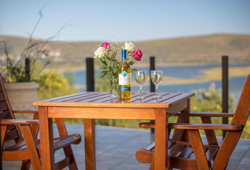 Номер Deluxe Вид на Озеро, Overmeer Guest House