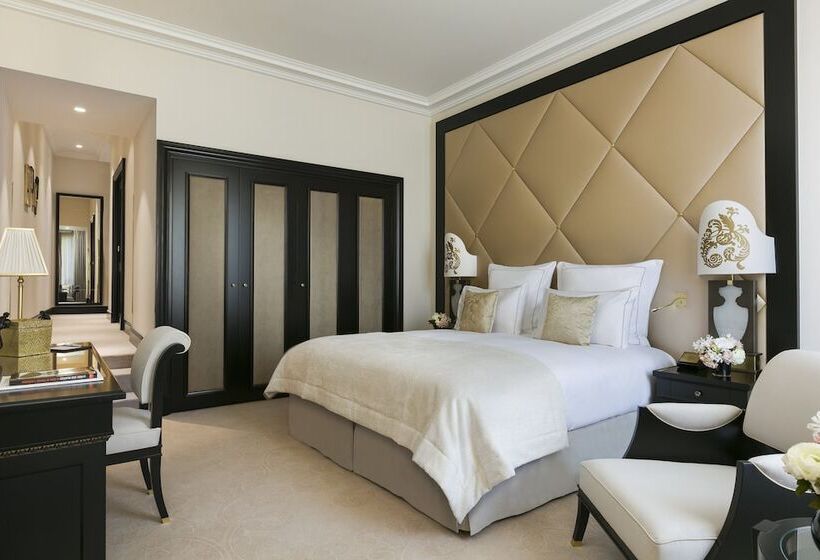 سوییت پرستیژ, Hôtel Barrière Fouquet S Paris