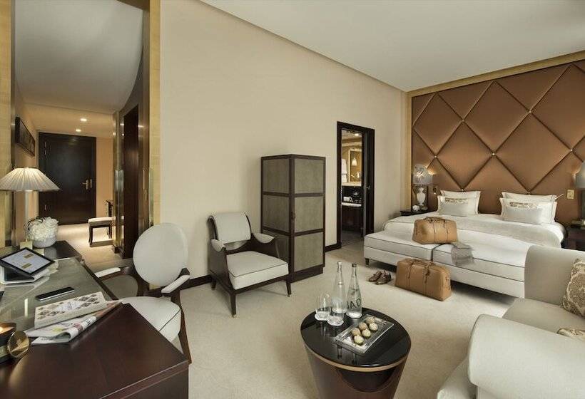 سوئیت جونیور پرستیژ, Hôtel Barrière Fouquet S Paris