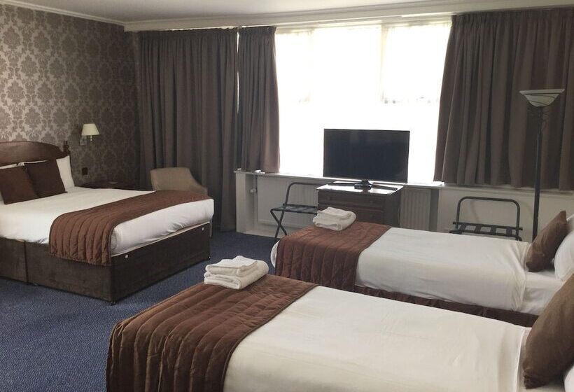Номер Стандарт, Ramada By Wyndham Crawley Gatwick