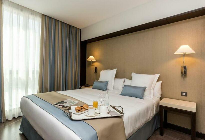Номер Стандарт, Lcb Hotel Fuenlabrada