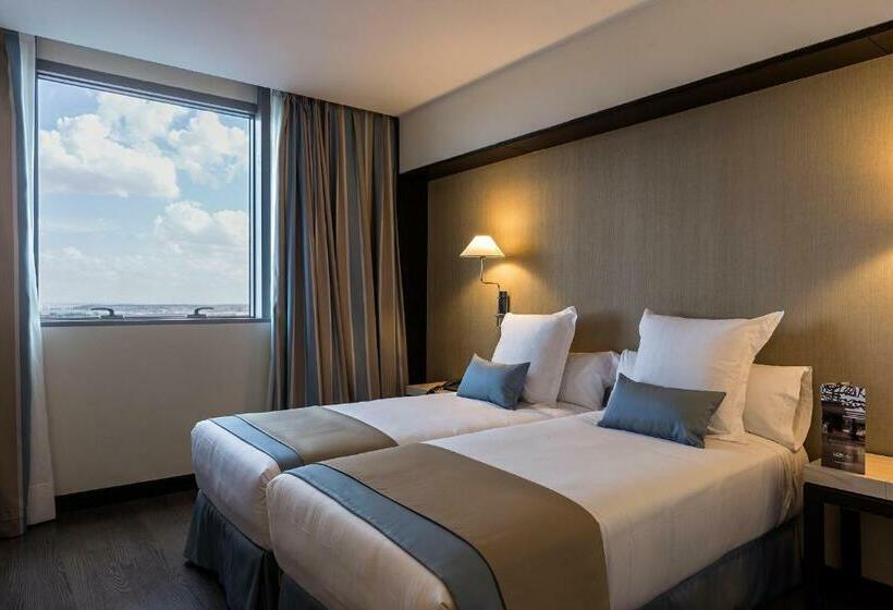 Номер Стандарт, Lcb Hotel Fuenlabrada