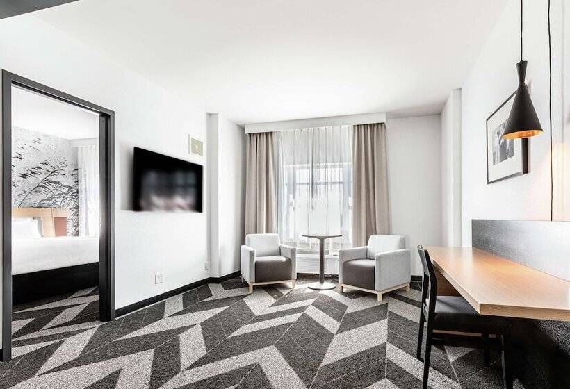 سوییت, Doubletree By Hilton Quebec Resort