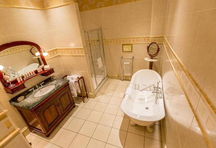 Люкс, Kilworth House Hotel And Theatre