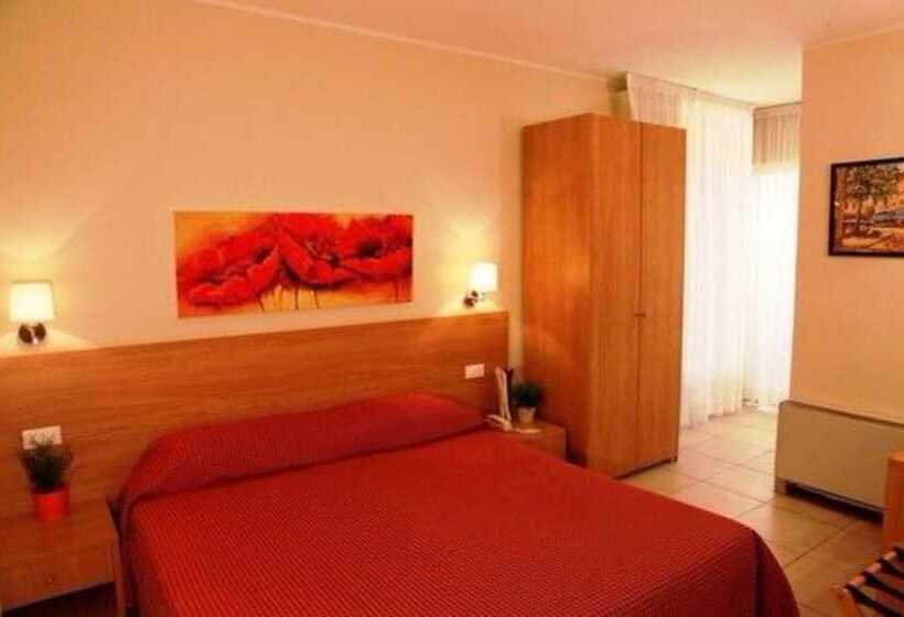 اتاق استاندارد چهارنفره با بالکن, Majorca Sul Mare In Centro A Riccione