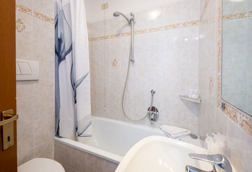 Chambre Standard, Lilium