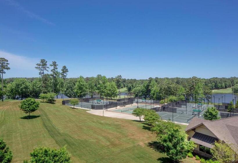 חדר סטנדרט עם מיטת קינג, Auburn Marriott Opelika Resort & Spa At Grand National