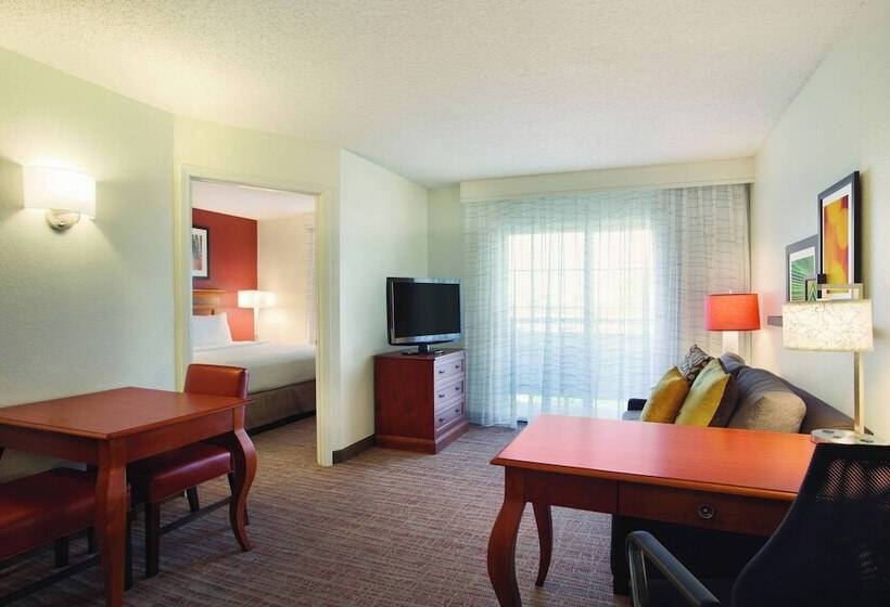 스위트, Residence Inn Joplin