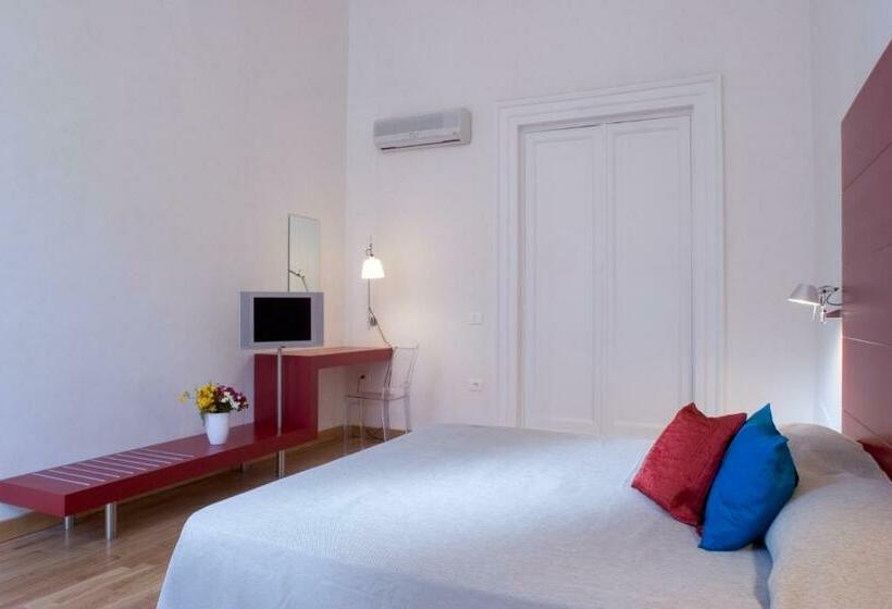 Standard Room, Piazza Bellini & Apartments