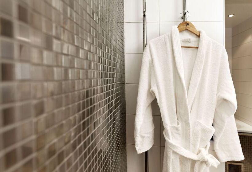 سوییت, Profilhotels Savoy