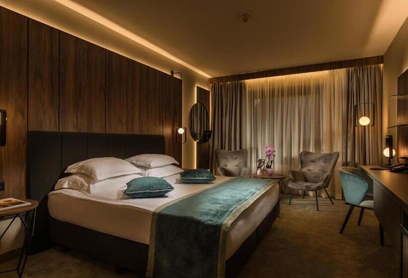 חדר סופריור נוף לעיר, Rosslyn Central Park Hotel Sofia