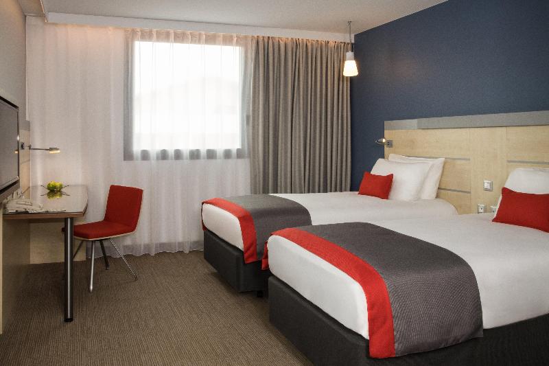 Номер Стандарт, Holiday Inn Express Toulouse Airport, An Ihg