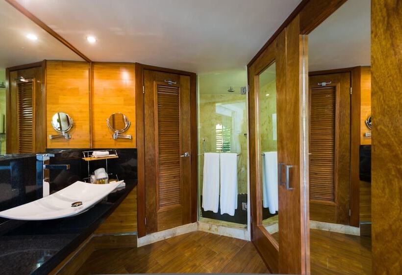 Master Suite, Magic Blue Spa Boutique Hotel Adults Only