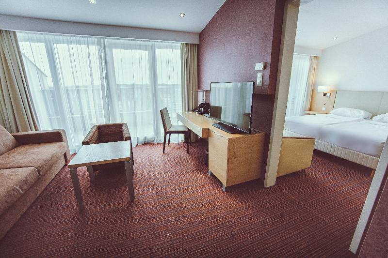 Люкс, Park Inn By Radisson Sarvar Resort & Spa   All Inclusive
