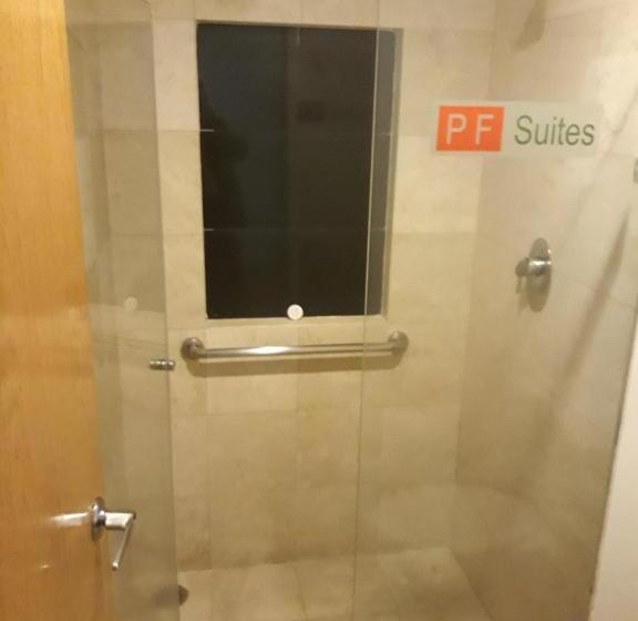 キングサイズベッドのエクゼクティブ, Hotel & Suites PF