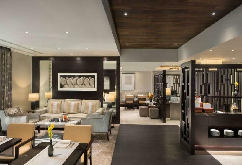 Номер Executive, Kempinski Hotel Mall Of The Emirates, Dubai