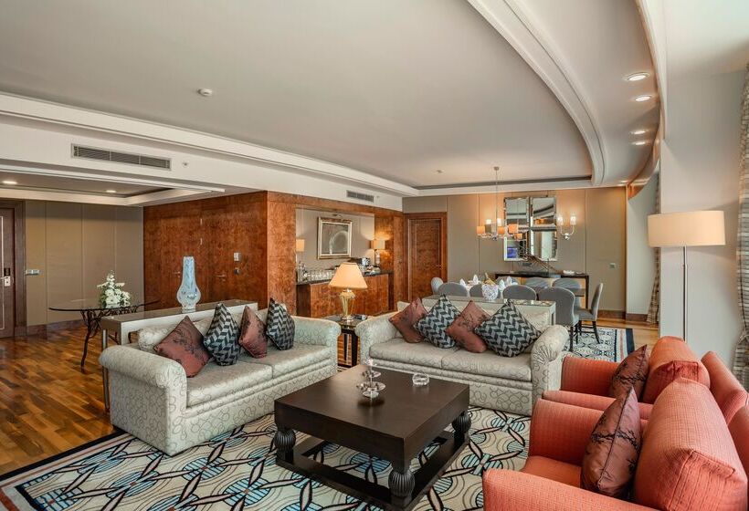 سوئیت پرزیدنت, Calista Luxury Resort